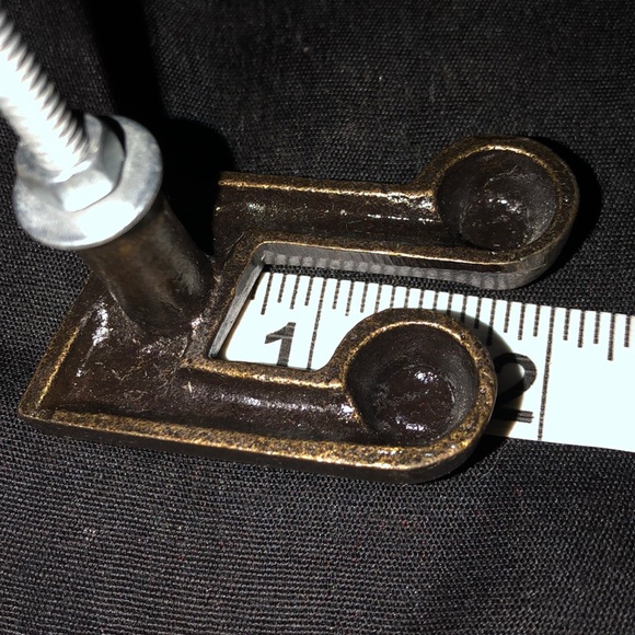 3 Case Iron Music Notes knobs - Picture 4 of 5